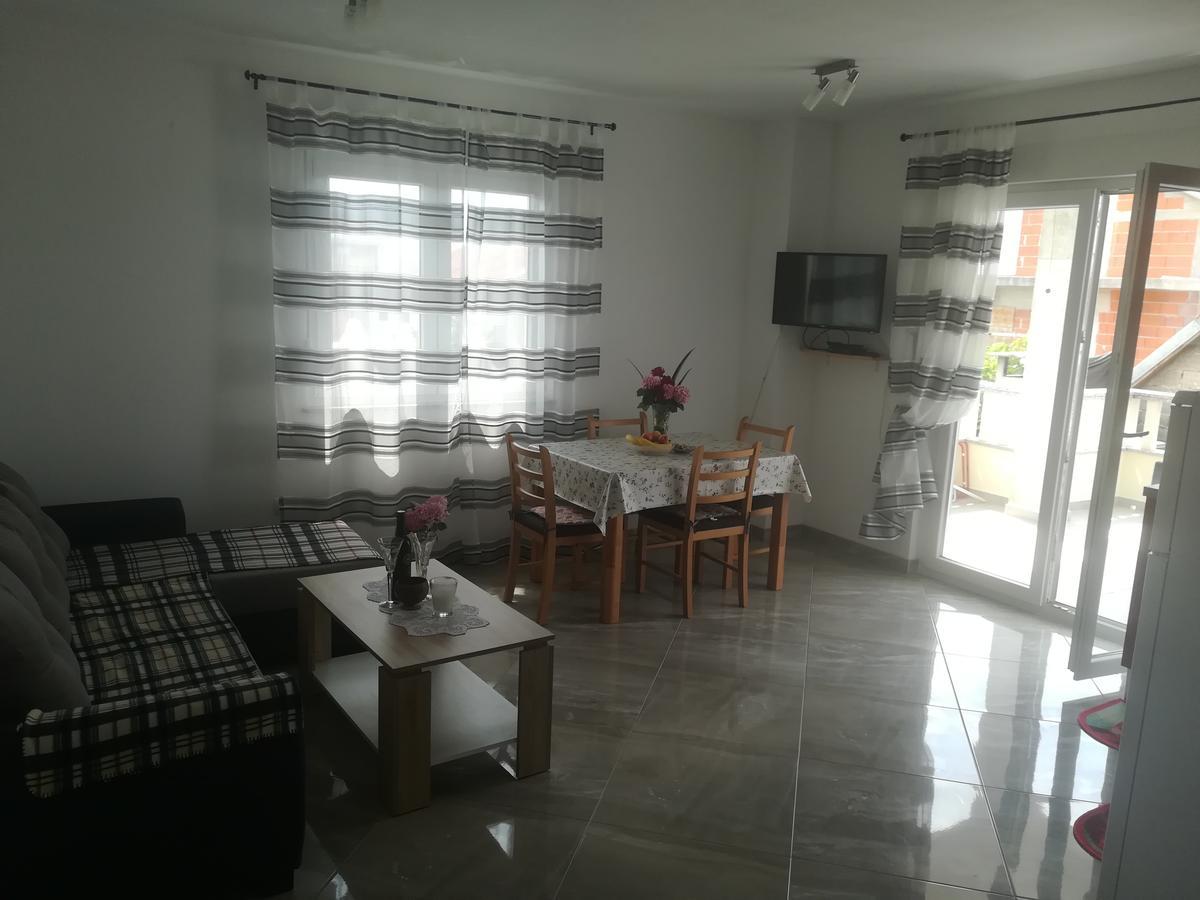 Apartmani Ivka بروداريكا المظهر الخارجي الصورة